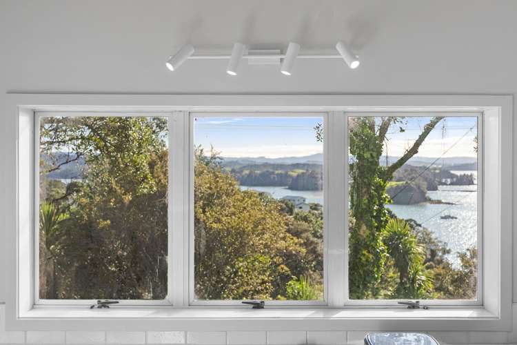 2 Barr Road Mahurangi West_15