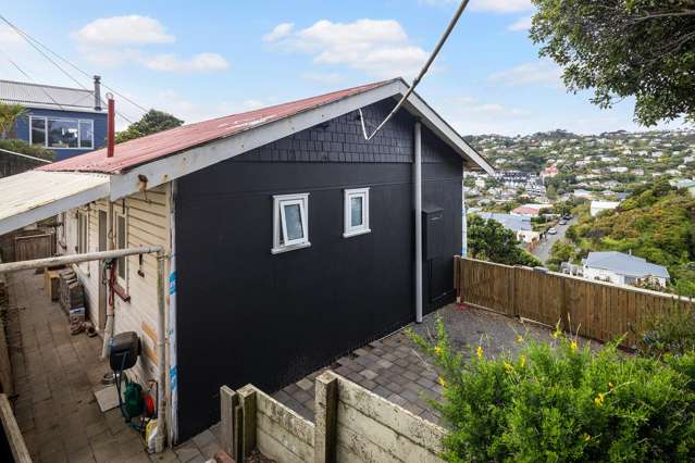 THE MONEY MAKER! - SUBDIVIDE OR DEVELOP?