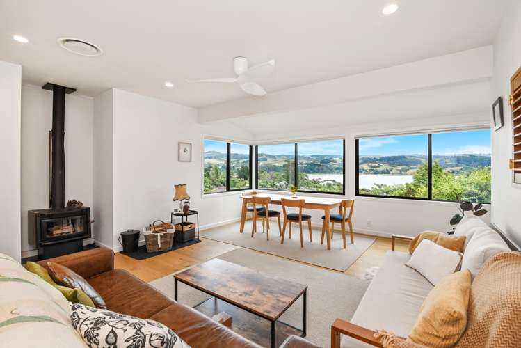 107 Doctors Point Road Waitati_12