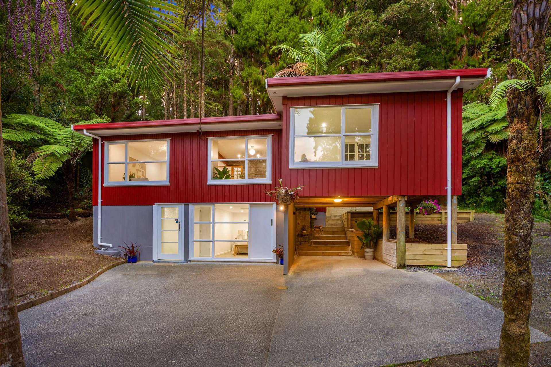 12 Kauri Loop Road Oratia_0