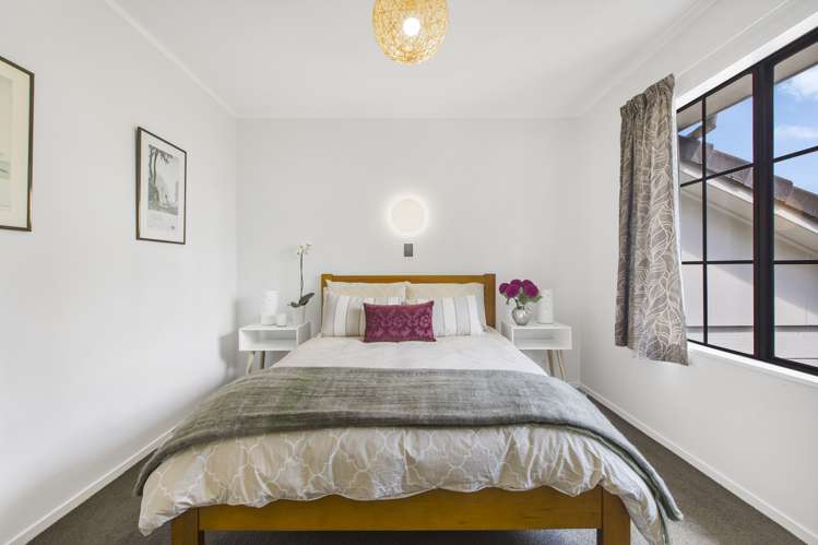 15 Marendellas Drive Bucklands Beach_14