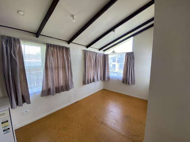 27 Royal Arch Place 10940_4