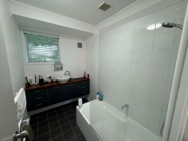 6 Longfellow Parade Glen Eden_7