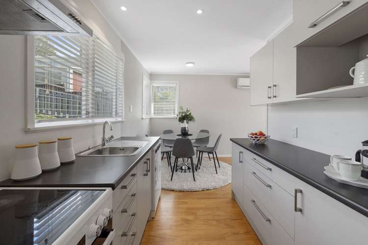 62 Lauderdale Road Birkdale_7