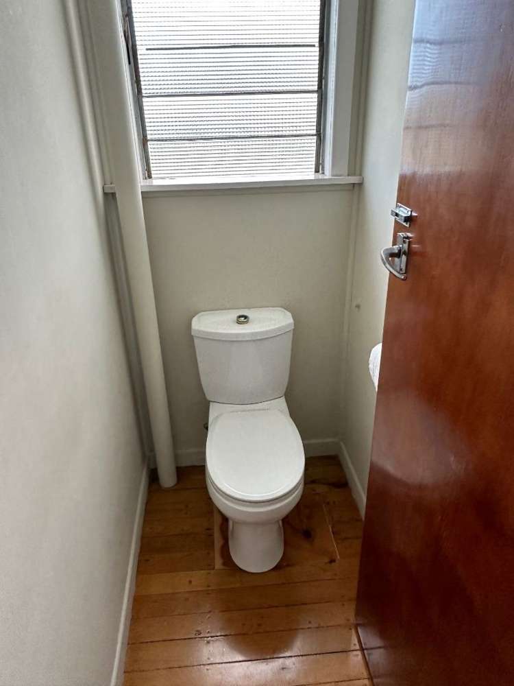 1/34 Bracken Avenue Takapuna_5