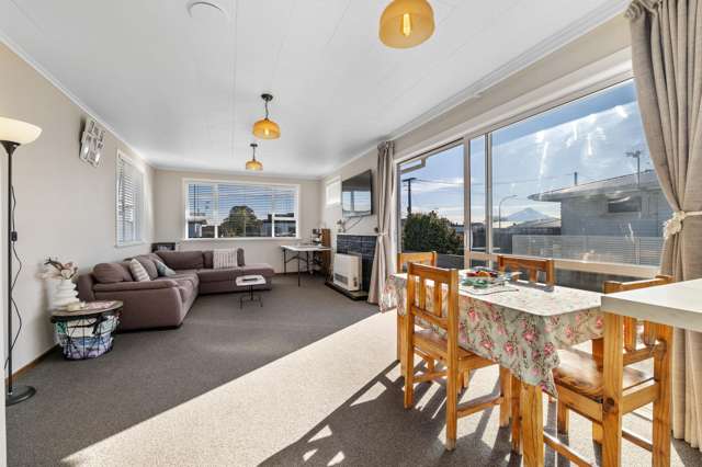 22 Murray Avenue Hawera_3