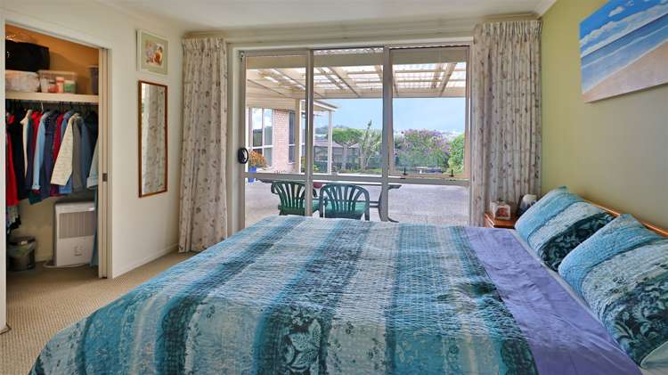 7 Natasha Lane Henderson_13