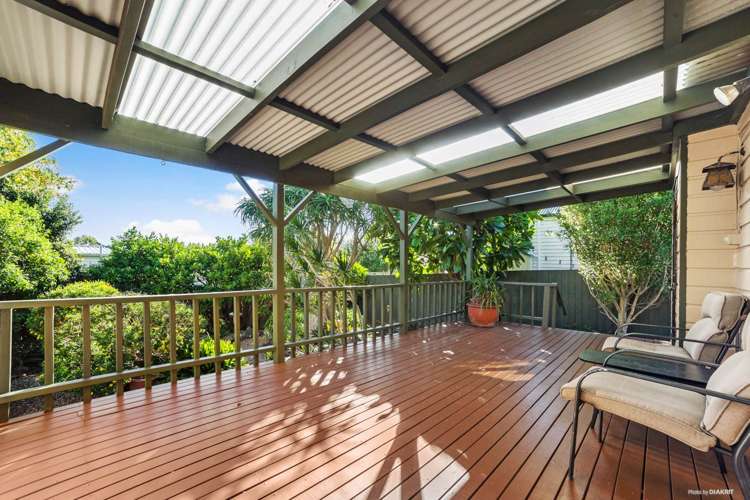 76b Calliope Road Stanley Point_10