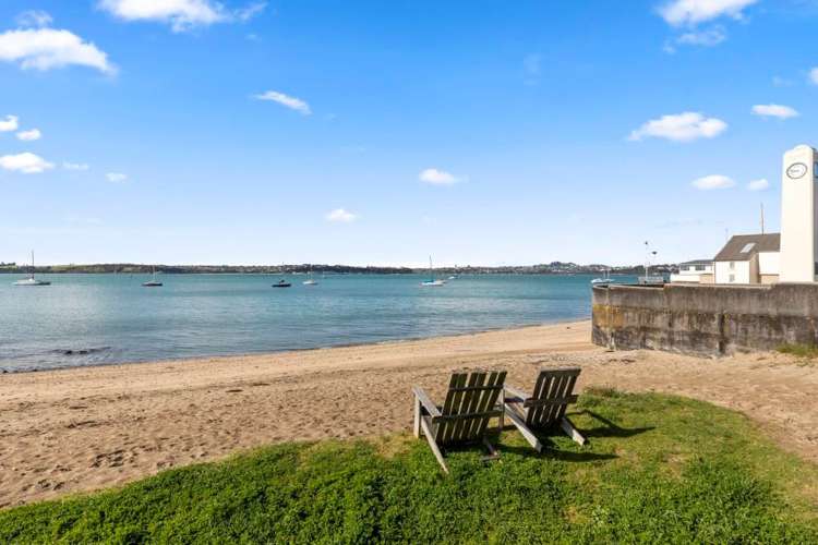 1/16 Church Street Devonport_17