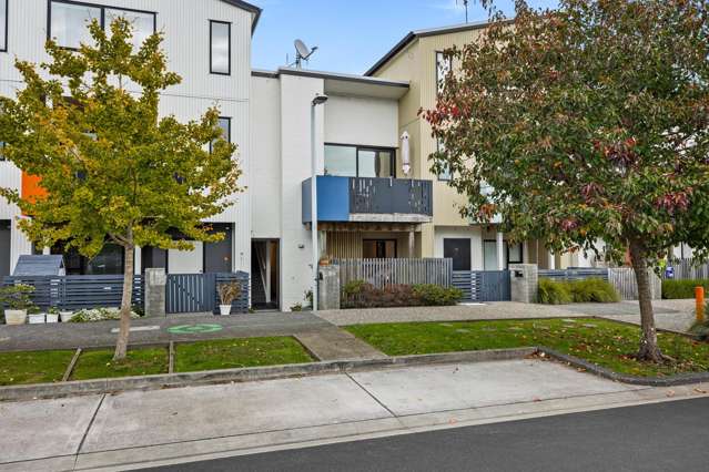The Lifestyle You Deserve-Enquiries over $640,000