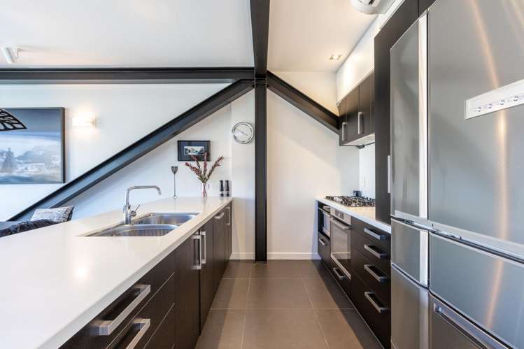 8A Olivers Place Queenstown_19