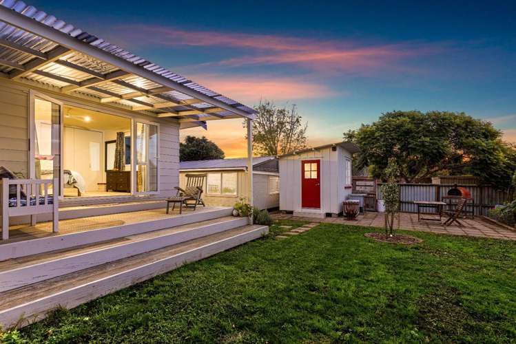 14a Taioma Crescent Te Atatu Peninsula_12