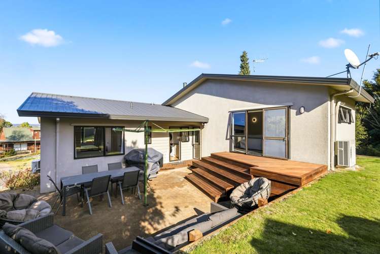 21 Kahurangi Drive Taupo_17