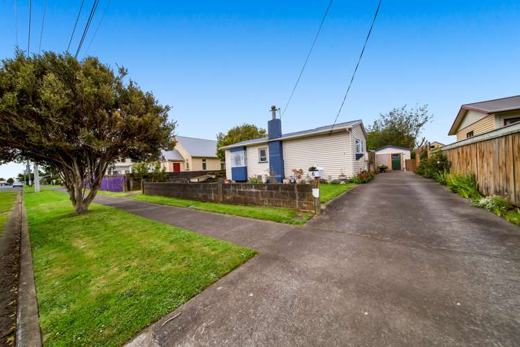 6 Galt Street Hawera_18
