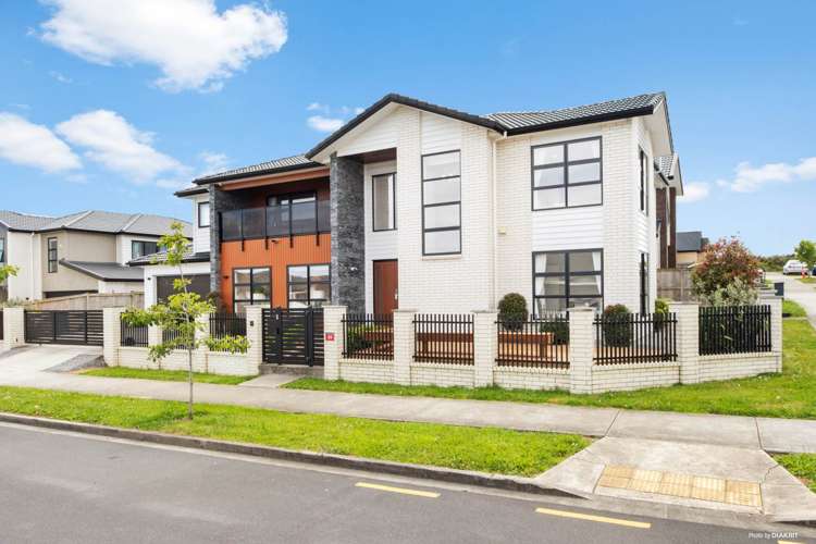 54 Cooladawson Drive Flat Bush_14