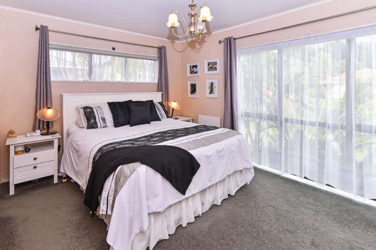 16 Kuripaka Crescent The Gardens_13