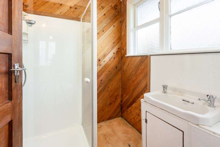 18 Freyberg Avenue Sawyers Bay_13