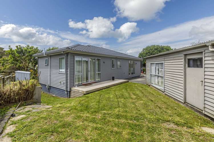 3 Julia Place Totara Vale_23