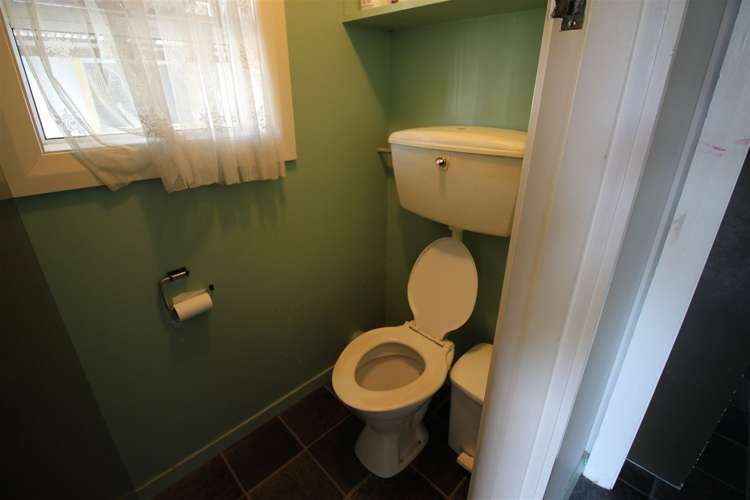 63 Hampden Street Picton_17