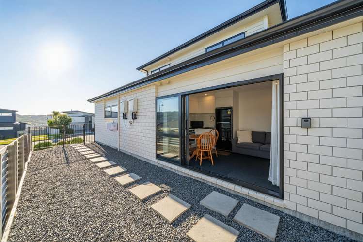 111 Queen Charlotte Drive Aotea_20