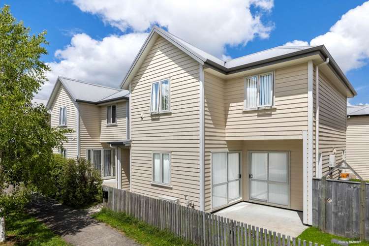 9 Warbler Crescent Papakura_1