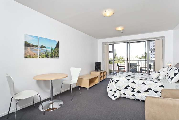 1002/1 Parliament Street Auckland Central_3