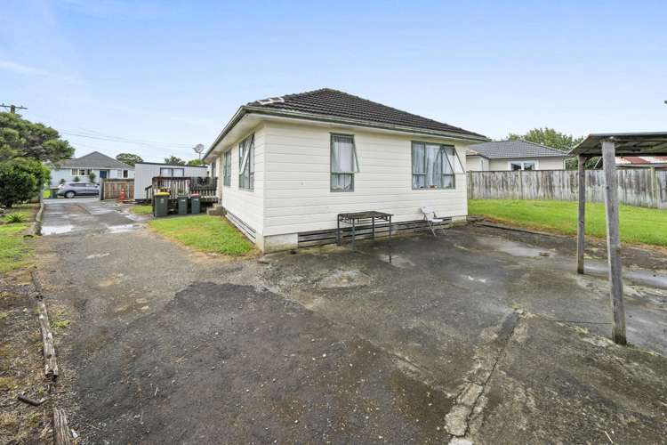 3 Clarkson Crescent Otara_3