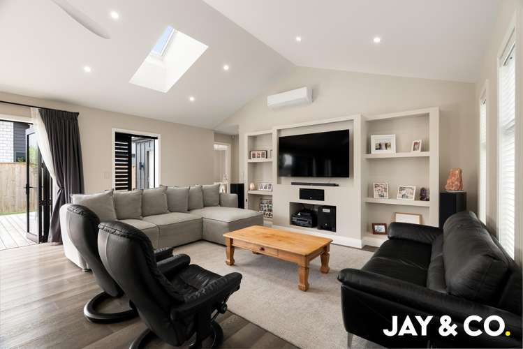 2 Munro Oak Lane Clevedon_1