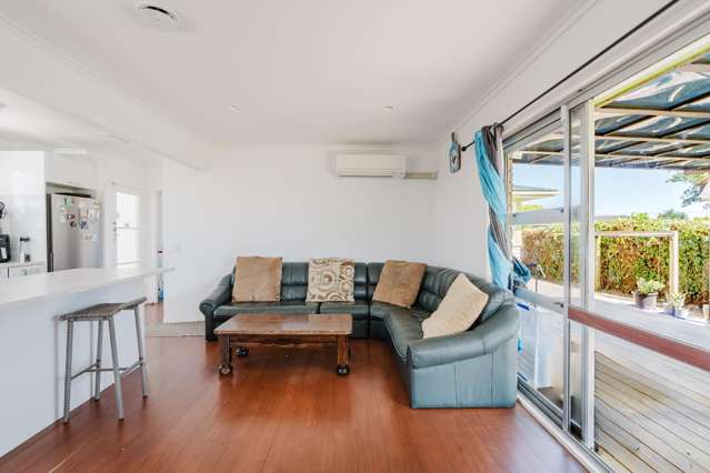 29 & 29A Deanwell Avenue Deanwell_3