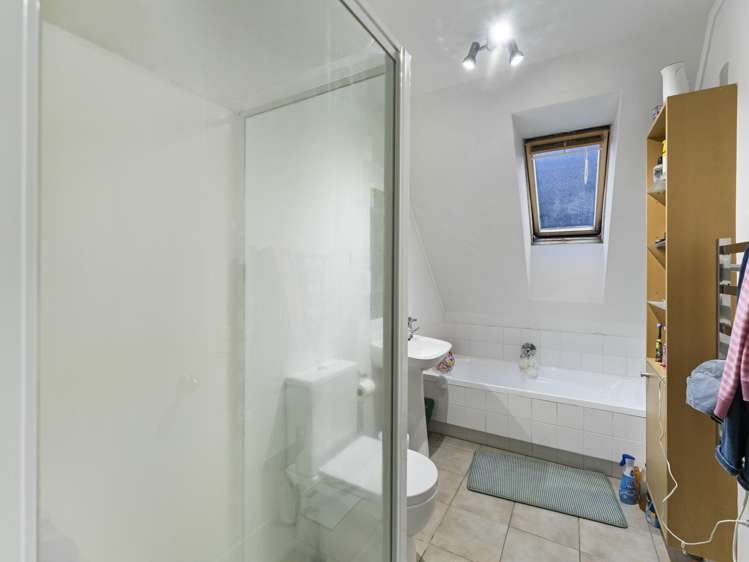 48 Earnslaw crescent Flat Bush_14