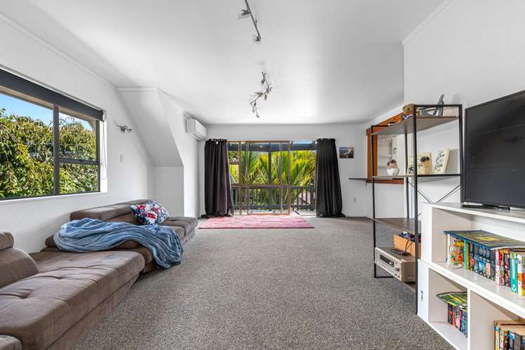 35 Glenn Terrace Otumoetai_12