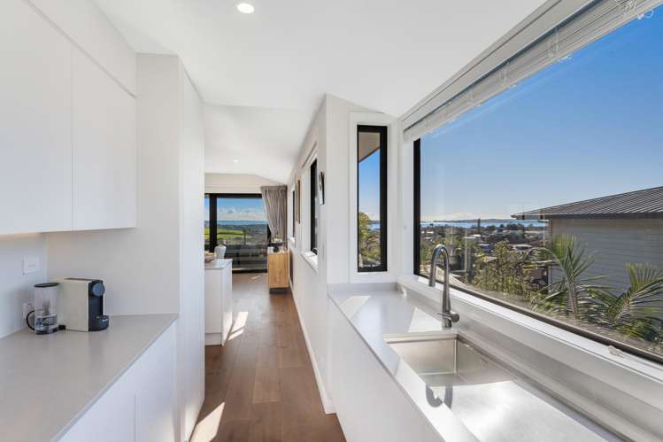 138 Bleakhouse Road Mellons Bay_11