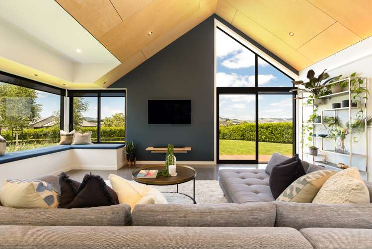 47 Baxter Michael Crescent Cambridge_7