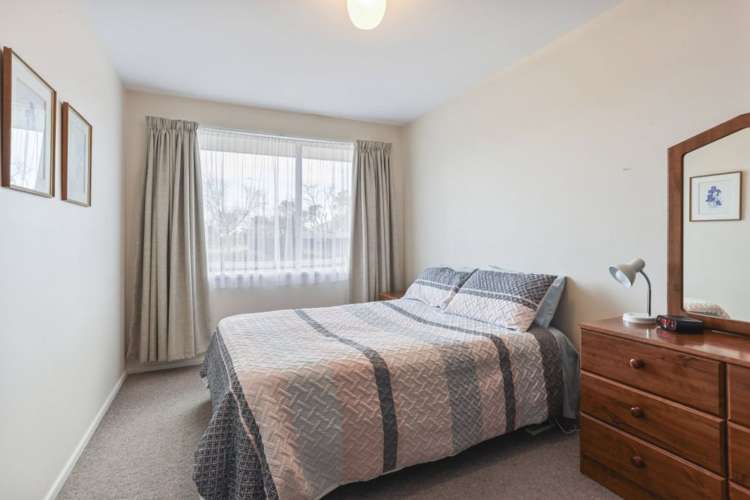 2/23 Lake Terrace Road Burwood_18