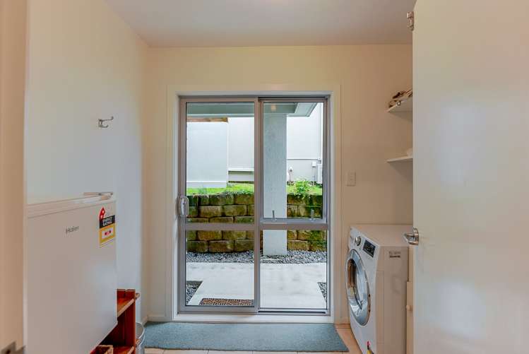 100 Marine Parade Paraparaumu Beach_16