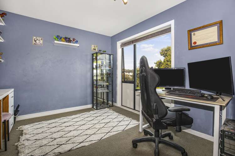 72 Norwood Drive Flat Bush_8