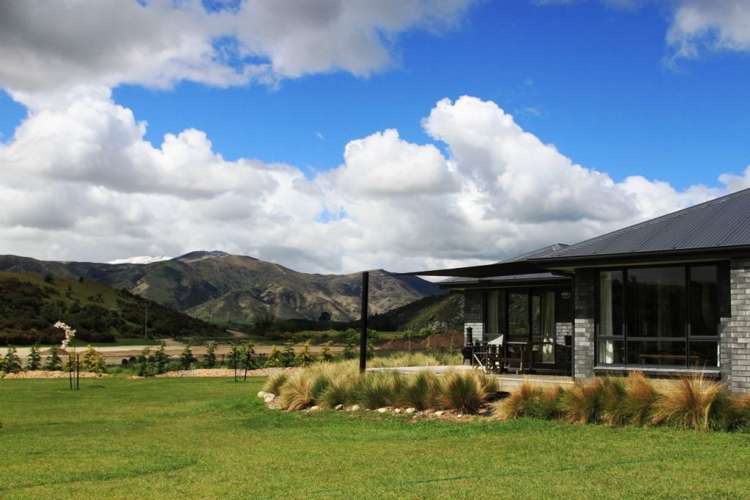 32 Pisa Road Luggate_17