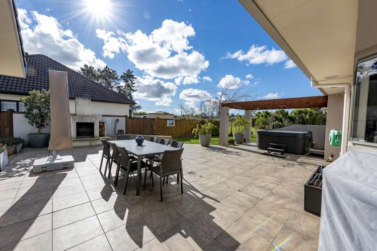 4 Crannog Fen Wattle Downs_13