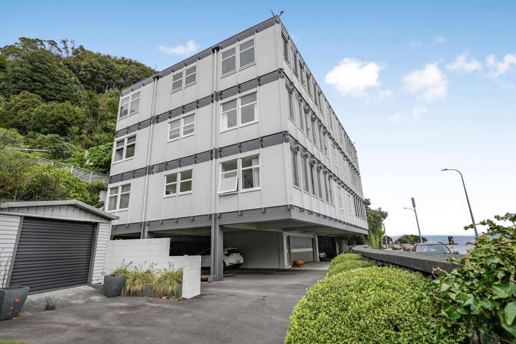 6/4 Gill Road Eastbourne_16