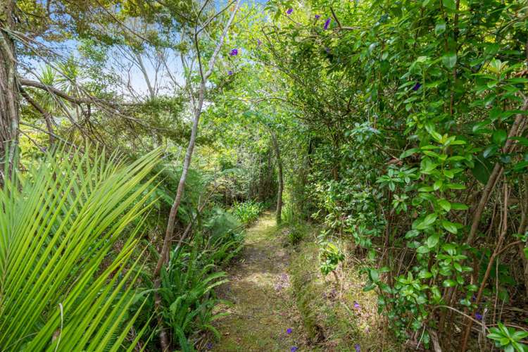 1125 Whangaparaoa Road Tindalls Beach_24