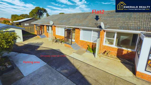 Brick & Tile Unit in Prime Papatoetoe