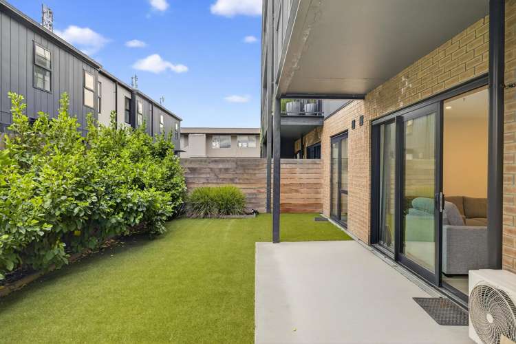 g02/272 Barbadoes Street Christchurch Central_18