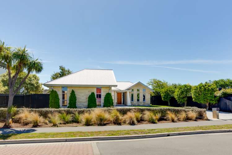 18 Linkwater Way Parklands_21