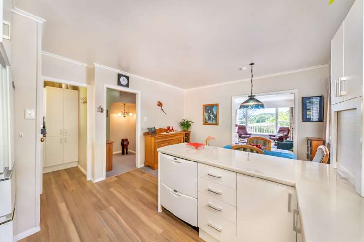 58 Jocelyn Crescent Pinehaven_16