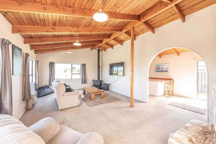 32 Exeter Crescent Springvale_10