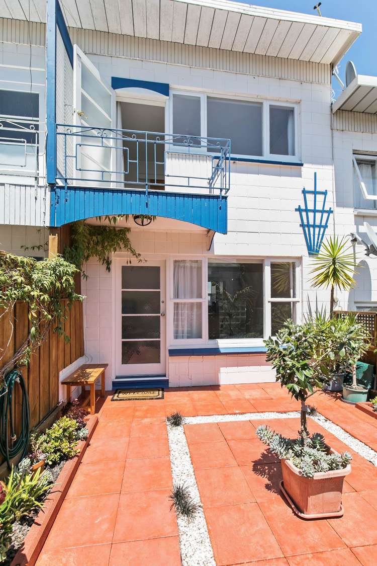 4/35 Esplanade Road Mount Eden_9