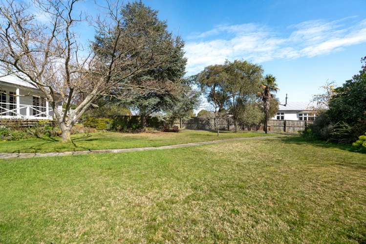 206 England Street Linwood_3