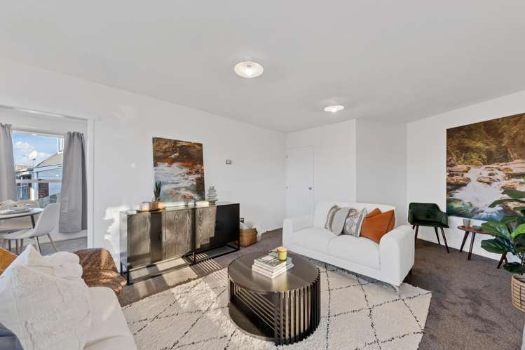 75 Glenmore Avenue Casebrook_4