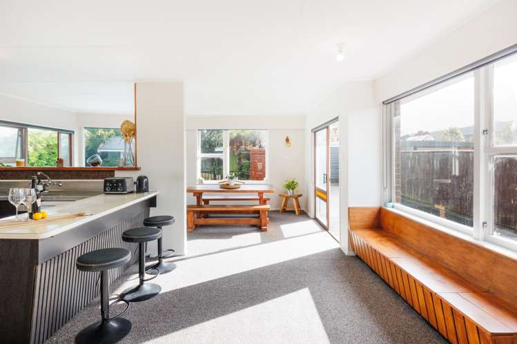 98 Lethbridge Street Feilding_10