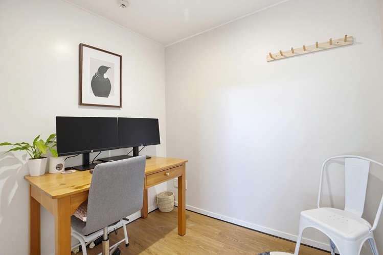3/9 Broderick Road Johnsonville_9
